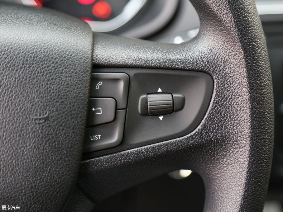 2018��ѩ�F��C3-XR 1.6L �Ԅ����h��