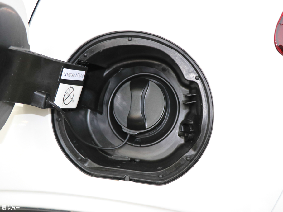 2018��ѩ�F��C3-XR 1.6L �ք����h��