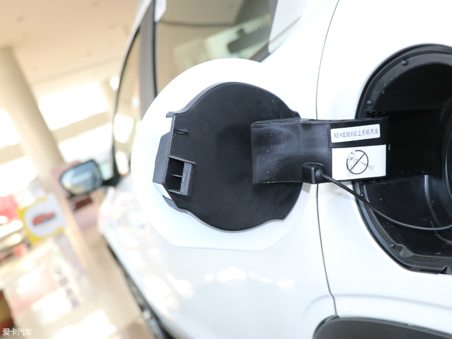 2018��ѩ�F��C3-XR 1.6L �ք�(d��ng)���h��