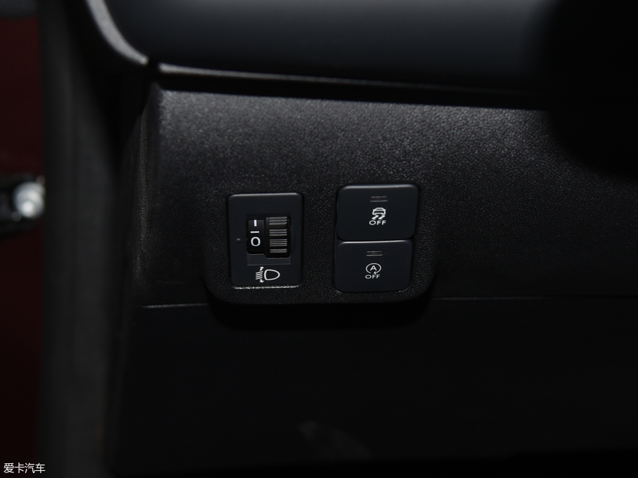 2018��ѩ�F��C3-XR 1.6L �Ԅӕr����