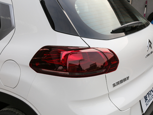 2018款1.6L 自动先锋型 细节外观