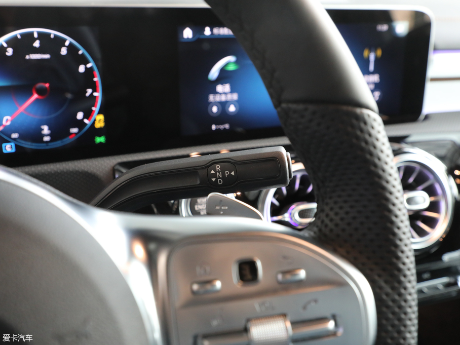 2019YA A 200 L \I܇؄e