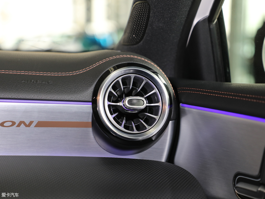 2019YA A 200 L \I܇؄e