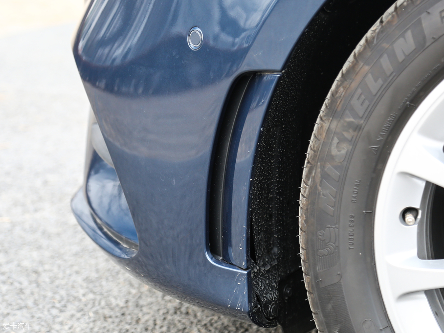 2019YA A 200 L \I܇