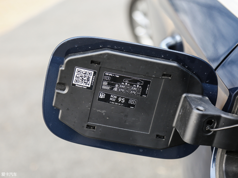 2019YA A 200 L \I܇