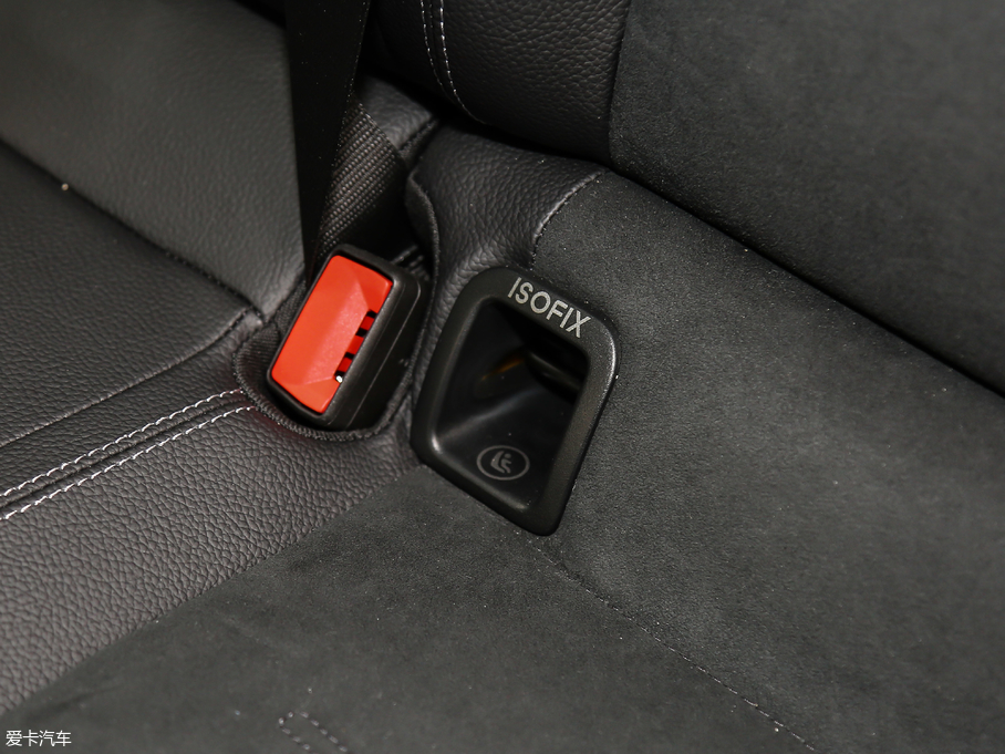 2019YA A 200 L \I܇