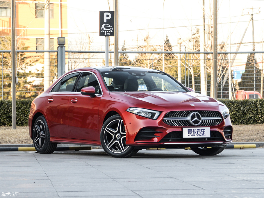 2019YA A 200 L \I܇