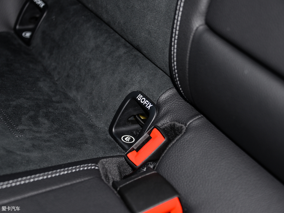 2019YA A 200 L \I܇