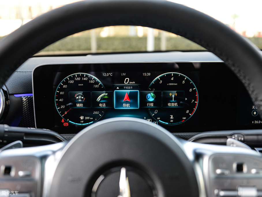 2019YA A 200 L \I܇