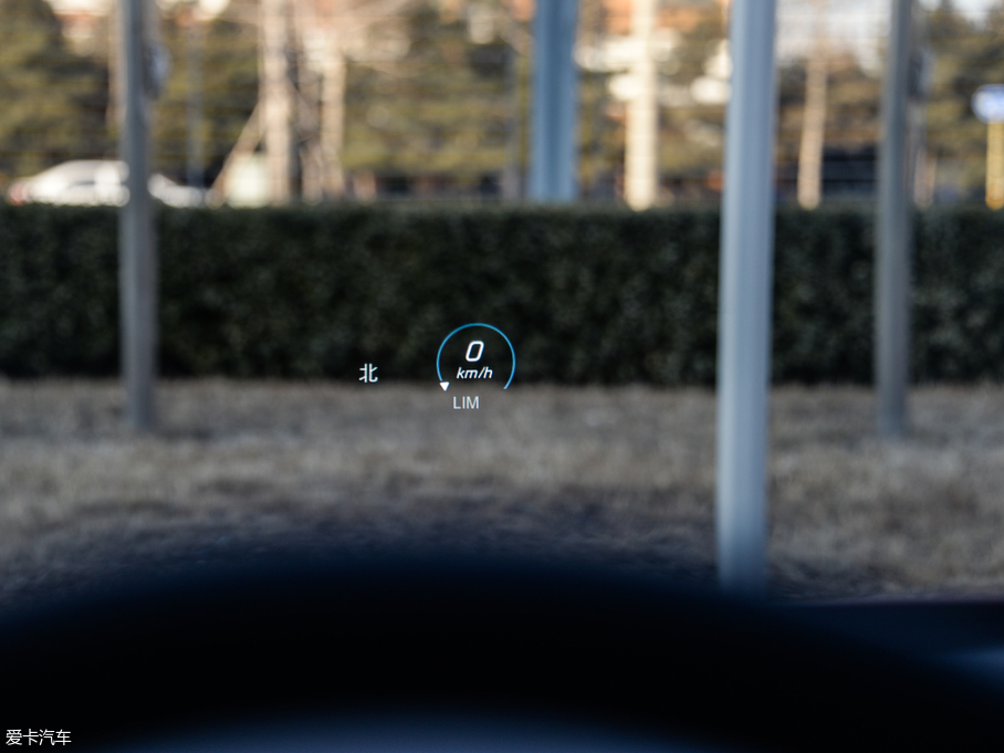 2019YA A 200 L \I܇