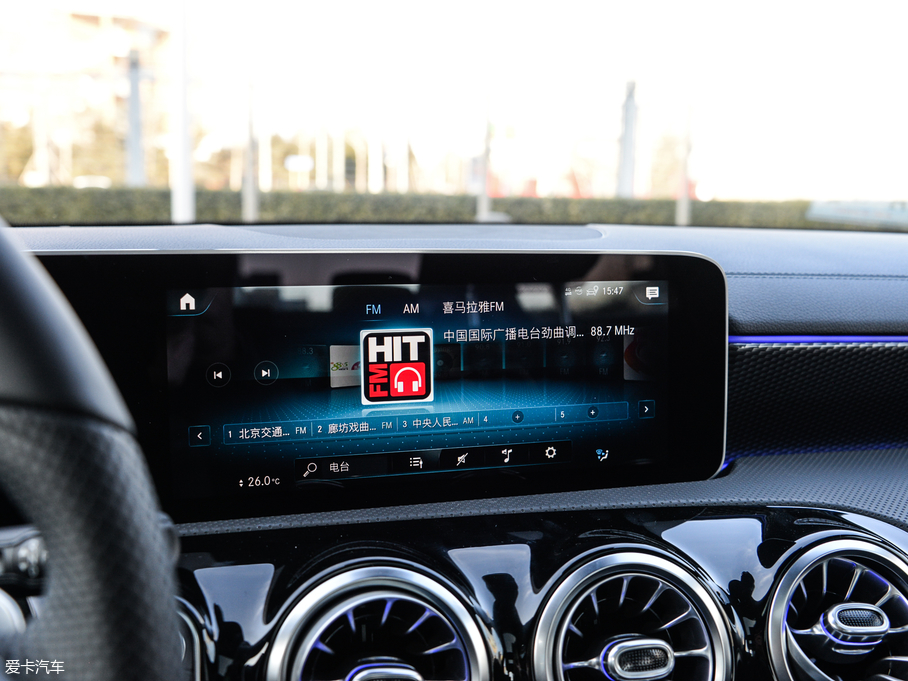 2019YA A 200 L \I܇