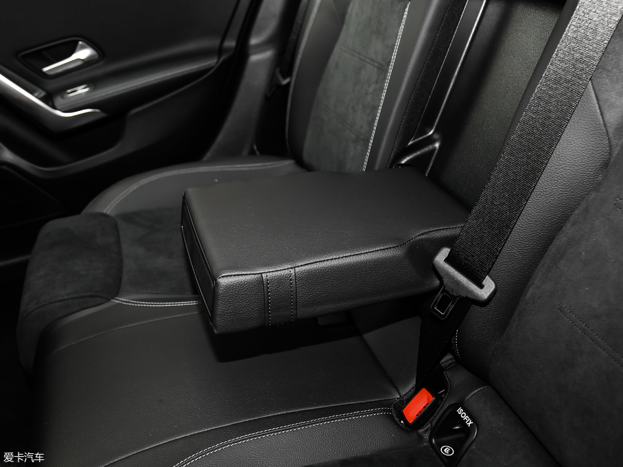 2019YA A 180 L \I܇