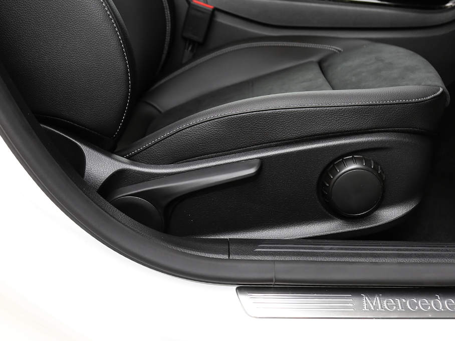 2019YA A 180 L \I܇