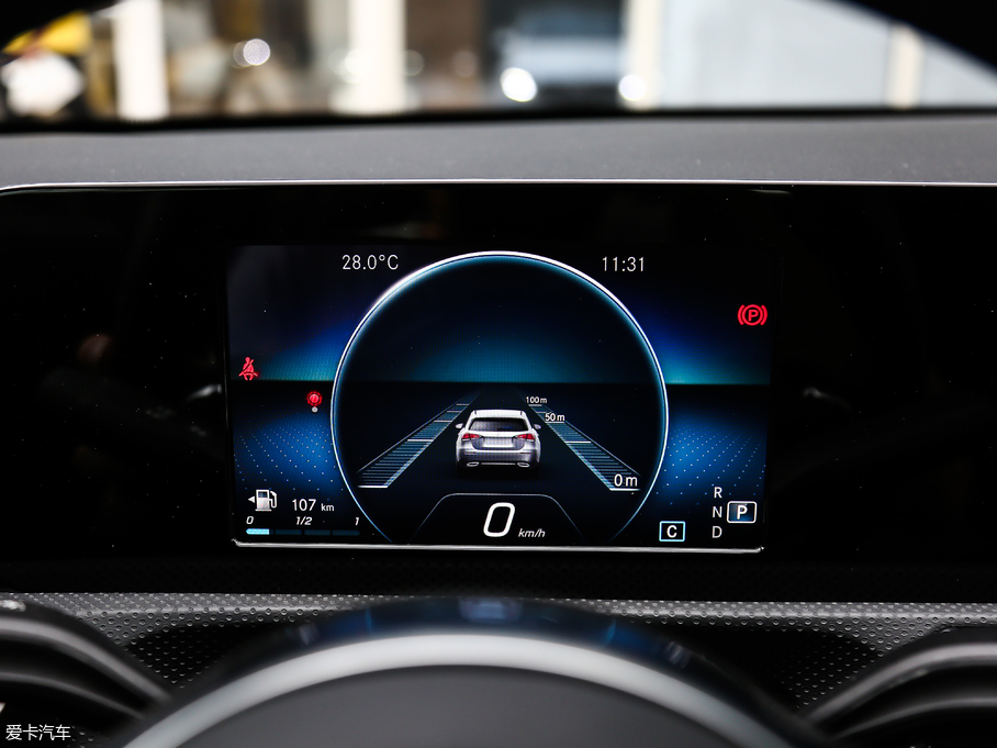 2019YA A 180 L \I܇