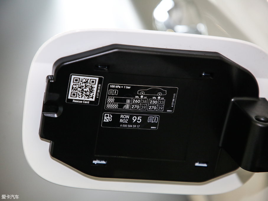 2019YA A 200 L \I܇