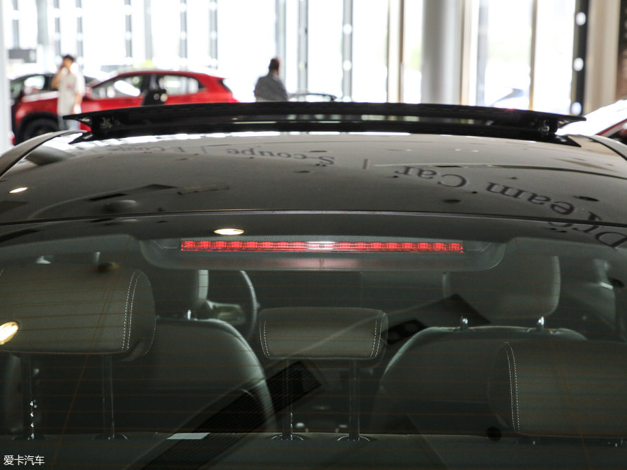 2019YA A 200 L \I܇