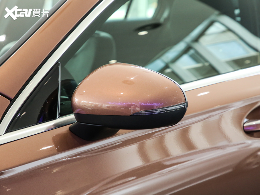 2019YA A 200 L \I܇