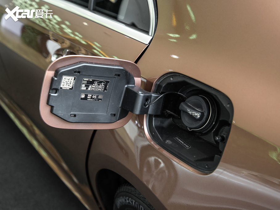 2019YA A 200 L \I܇