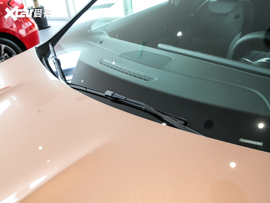 2019YA A 200 L \I܇