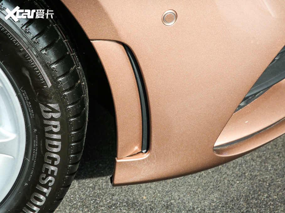 2019YA A 200 L \I܇