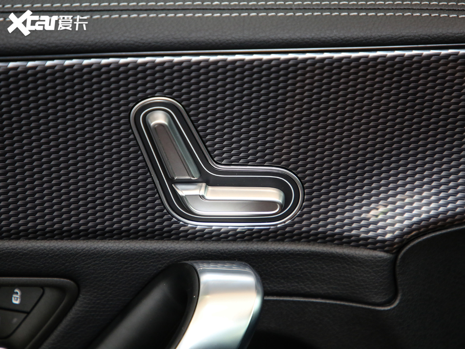 2019YA A 200 L \I܇