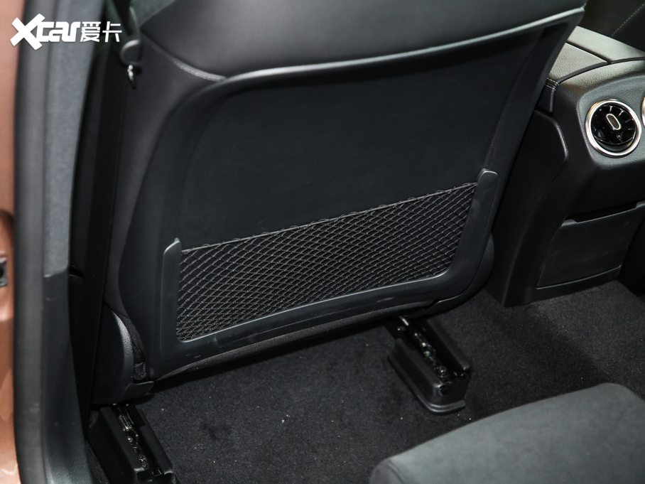 2019YA A 200 L \I܇