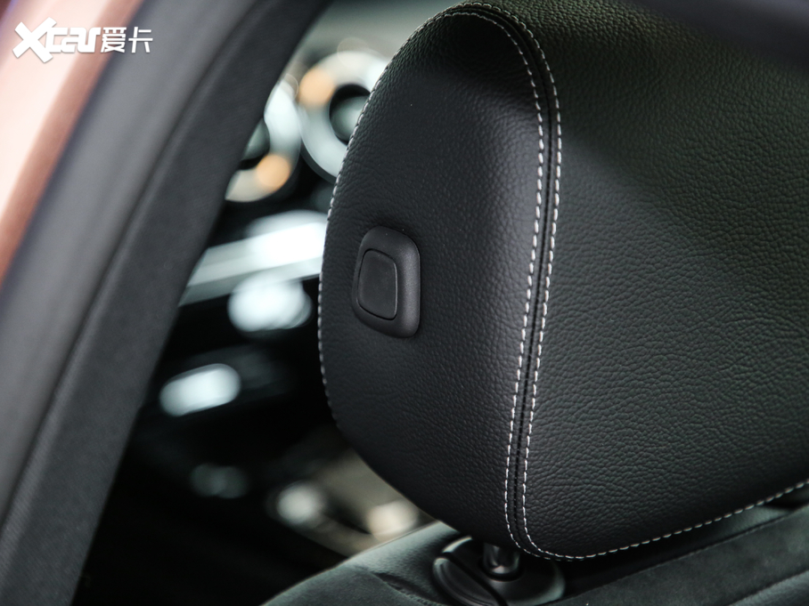 2019YA A 200 L \I܇