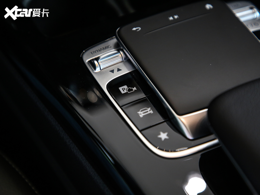 2019YA A 200 L \I܇