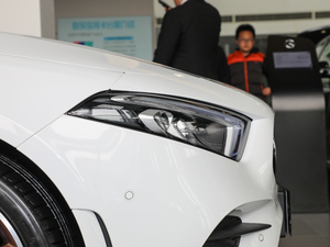 2019A 200 L \I܇؄e ^