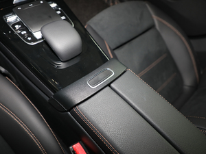 2019A 200 L \I܇؄e g