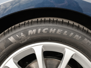 2019A(y) 200 L \(yn)I܇ ݆̥Ʒ