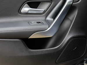 2019A(y) 200 L \(yn)(dng)I܇ g