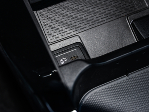 2019A(y) 200 L \(yn)(dng)I܇ g