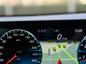 2019A 200 L \I܇ п؅^