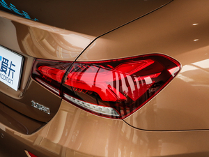 2019款A 200 L 运动轿车 细节外观