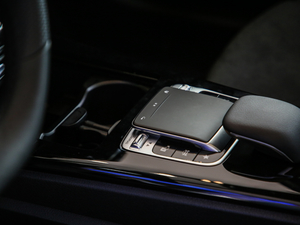 2019A 200 L \I܇ п؅^