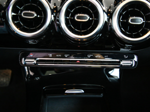 2019A 200 L \I܇ п؅^