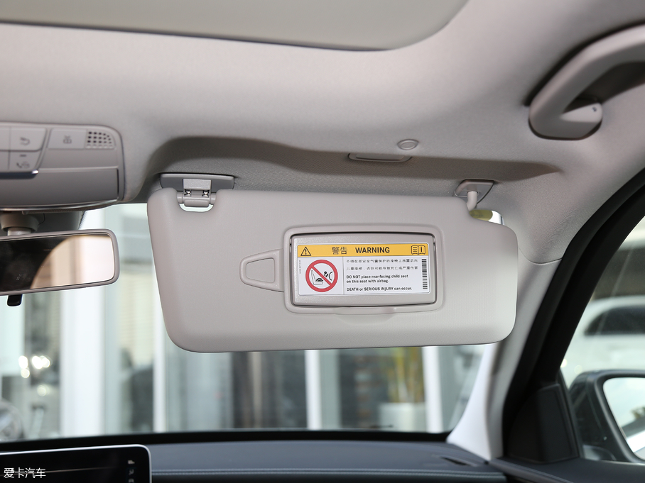 2019YC C 260 L \Ӱ