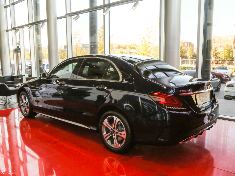 2019C C 260 L 4MATIC