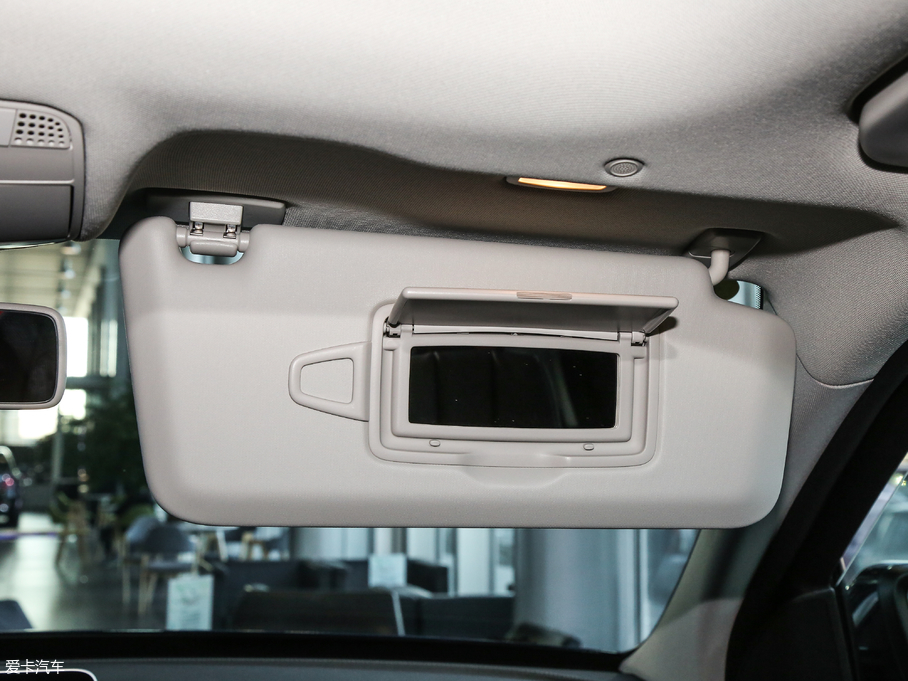 2019YC(j) C 260 L 4MATIC