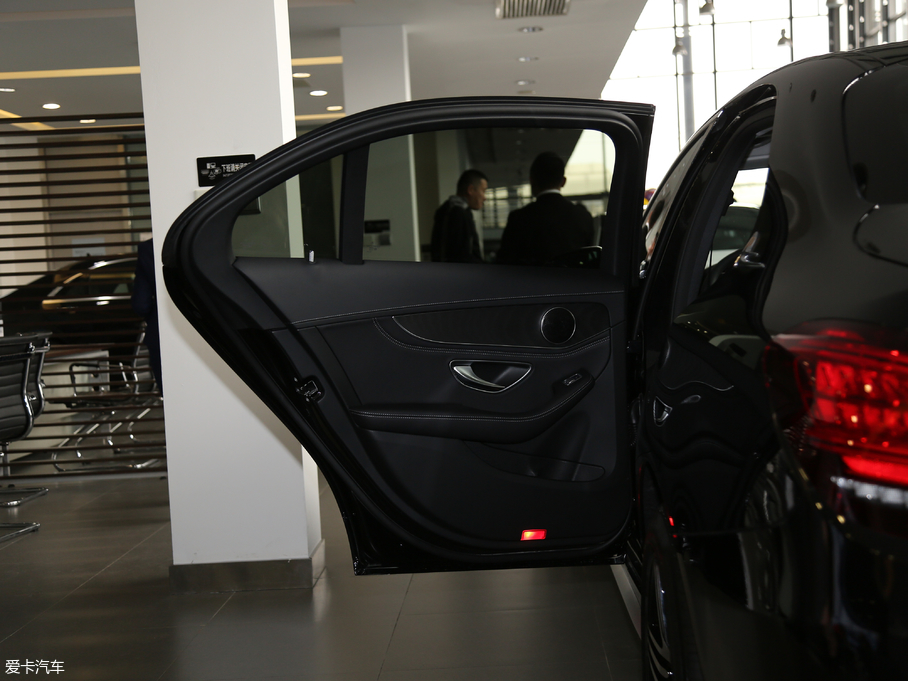 2019YC(j) C 180 L r(sh)