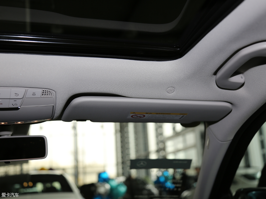 2019��YC�� C 180 L �r����