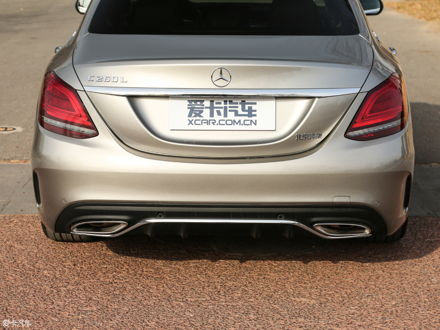 2019YC C 260 L \Ӱ