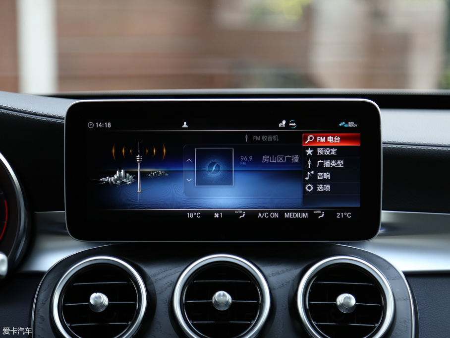 2019YC C 260 L \Ӱ