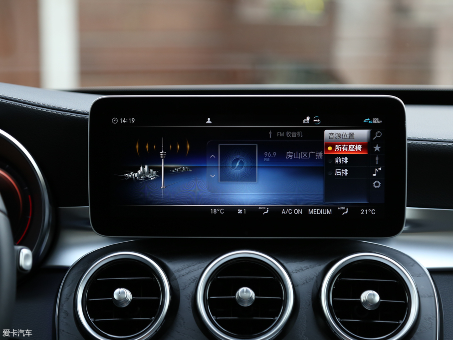 2019YC C 260 L \Ӱ