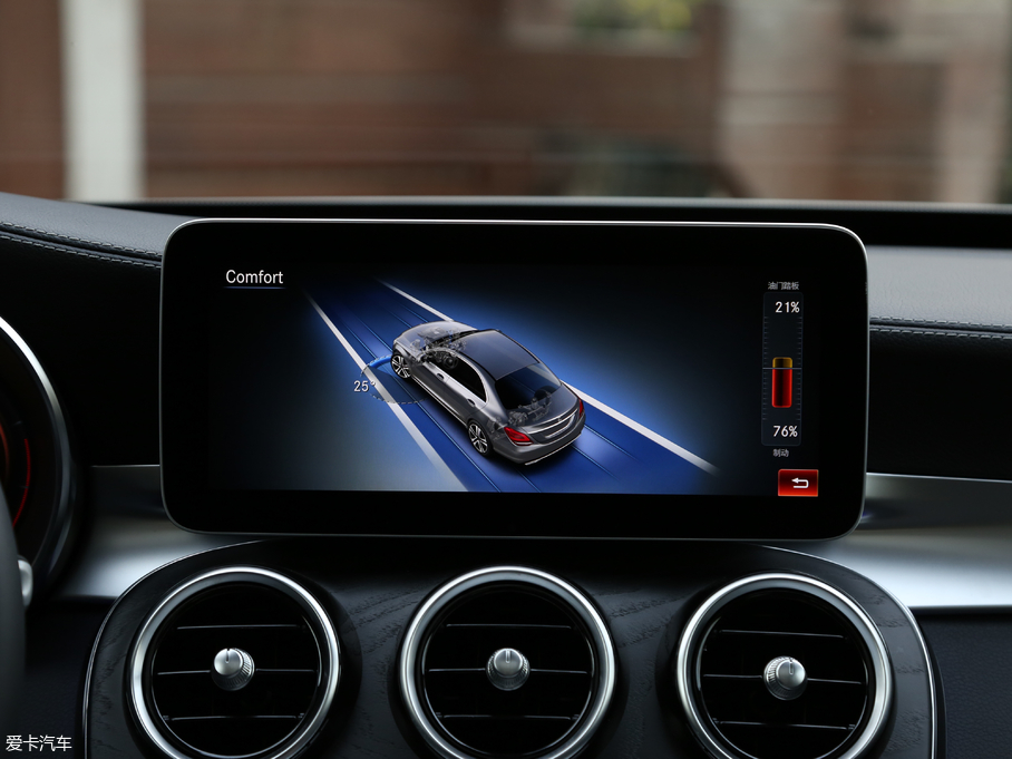 2019YC C 260 L \Ӱ