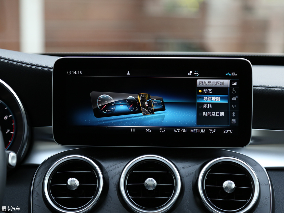 2019YC C 260 L \Ӱ