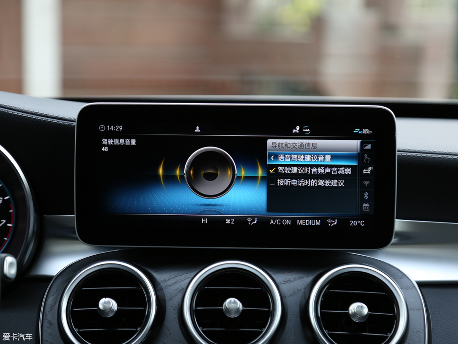 2019YC C 260 L \Ӱ