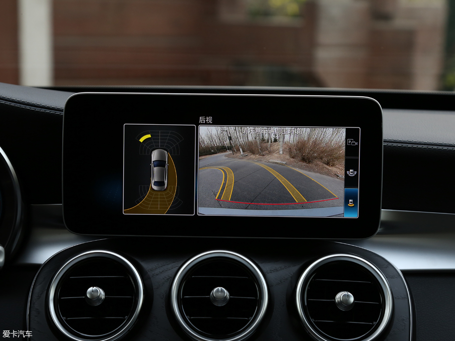 2019YC C 260 L \Ӱ