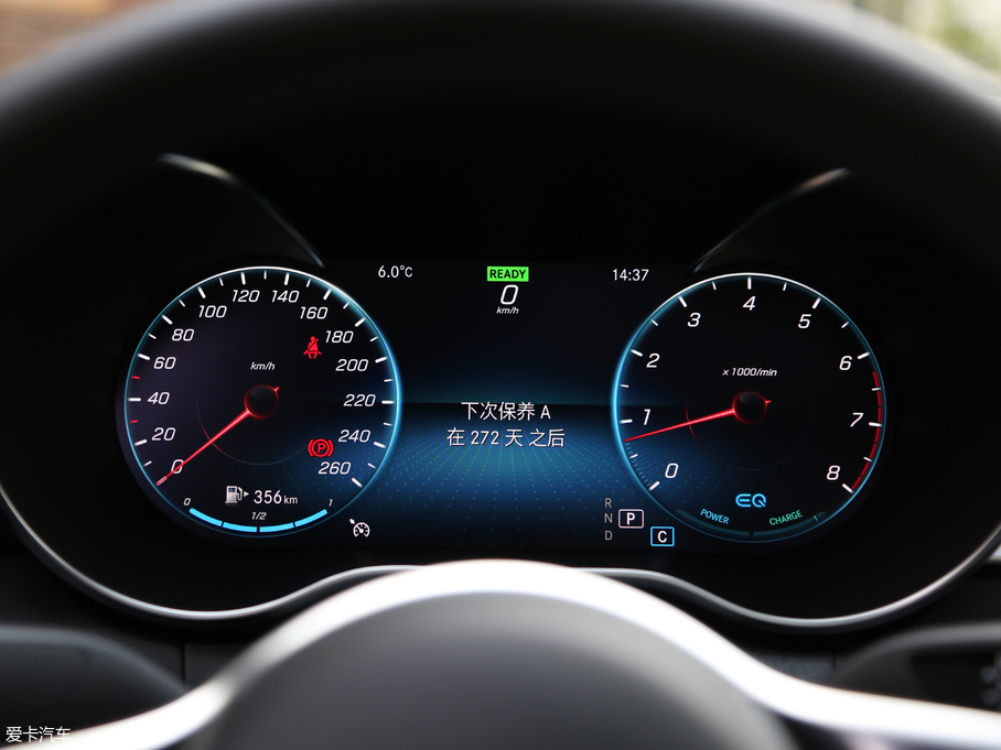 2019YC C 260 L \Ӱ